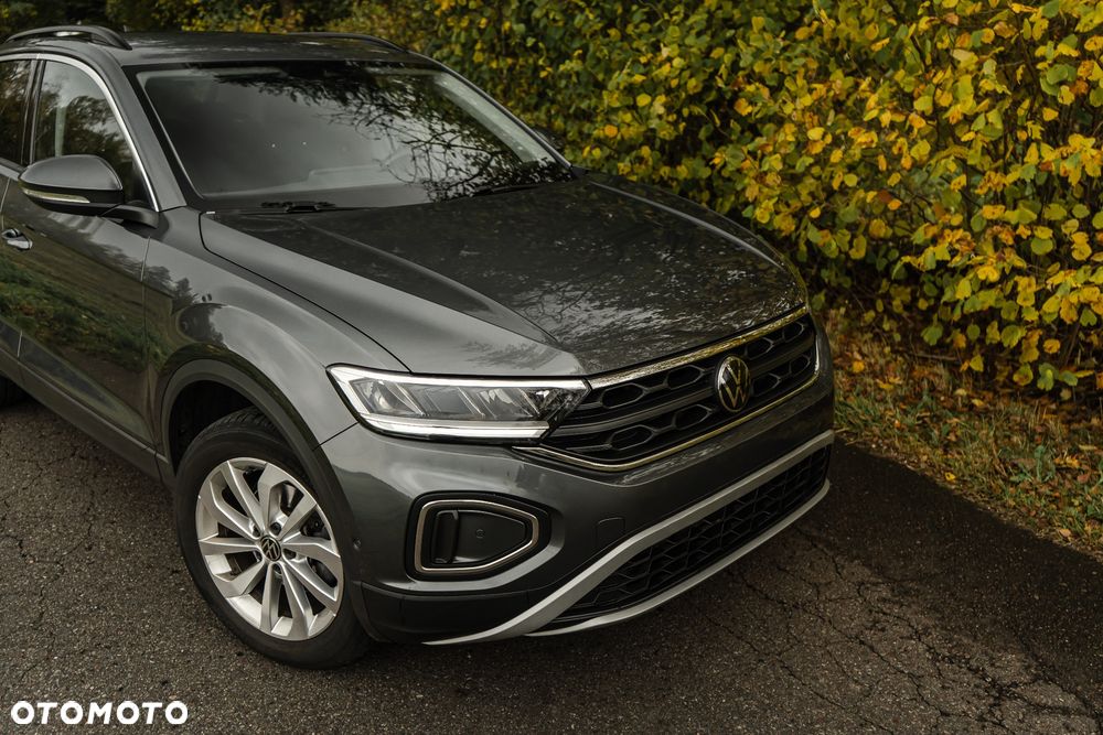 Volkswagen T-Roc - 12