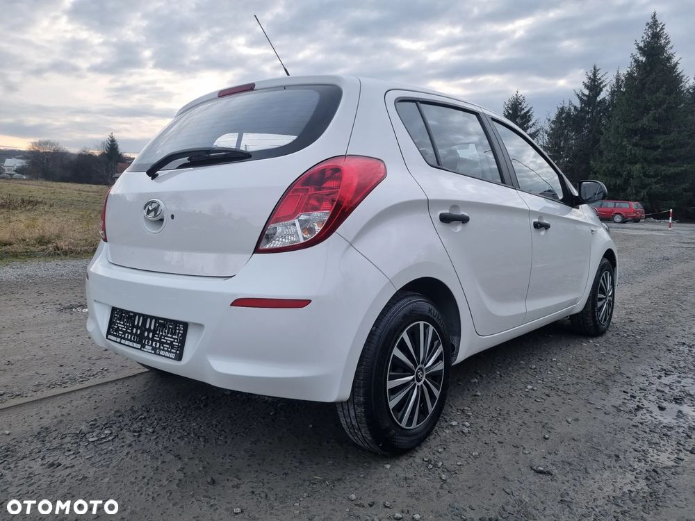 Hyundai i20 1.25 Comfort - 9