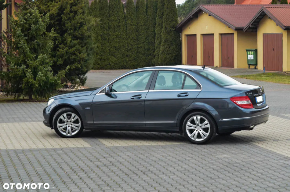 Mercedes-Benz Klasa C 180 Kompressor Elegance - 23