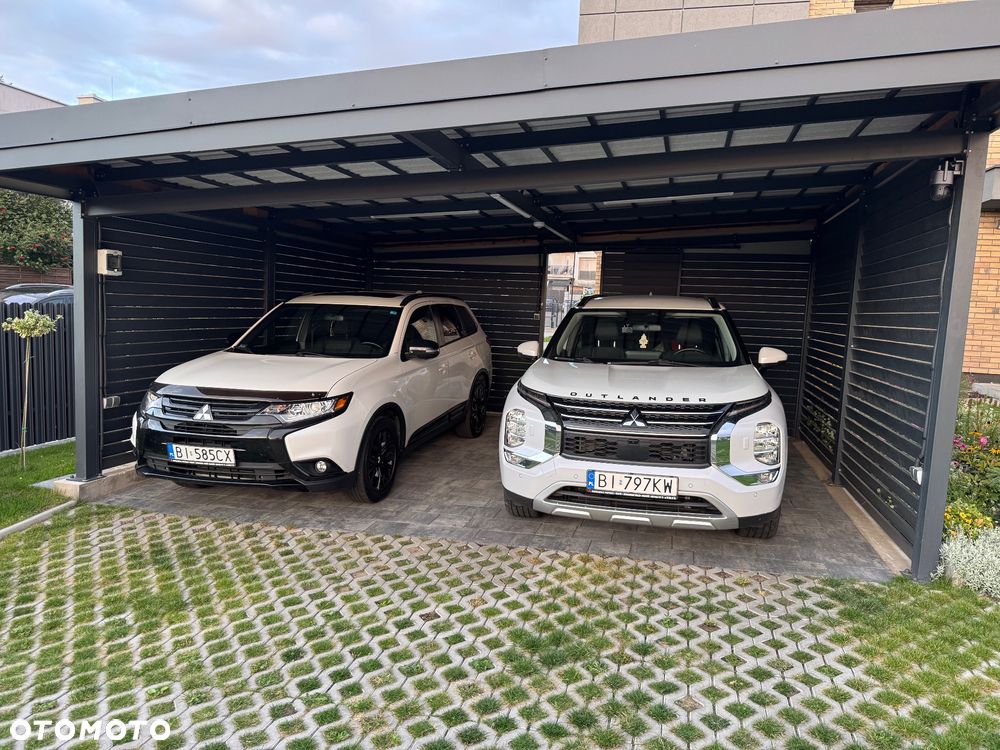 Mitsubishi Outlander - 33