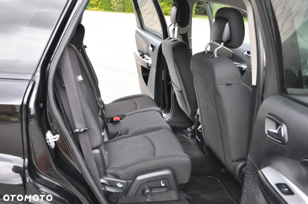 Dodge Journey - 30