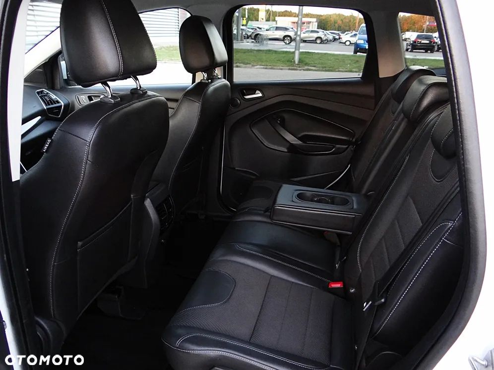 Ford Kuga 2.0 TDCi 4x4 Individual - 37