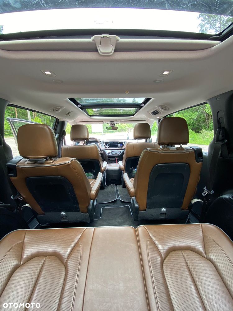 Chrysler Pacifica - 14