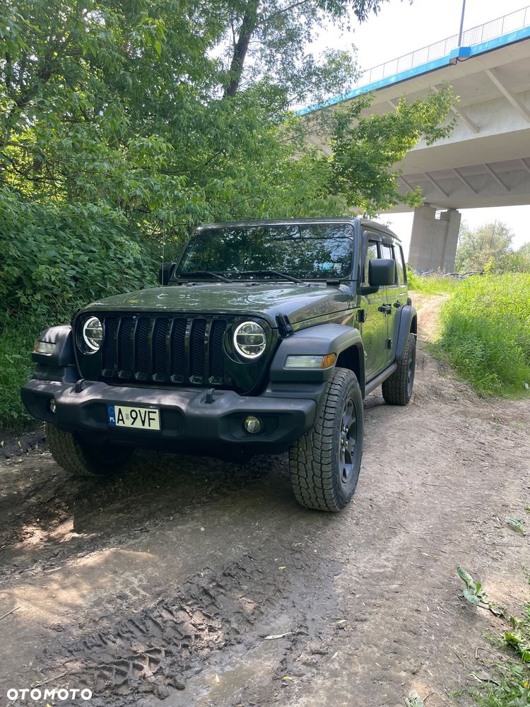 Jeep Wrangler - 4
