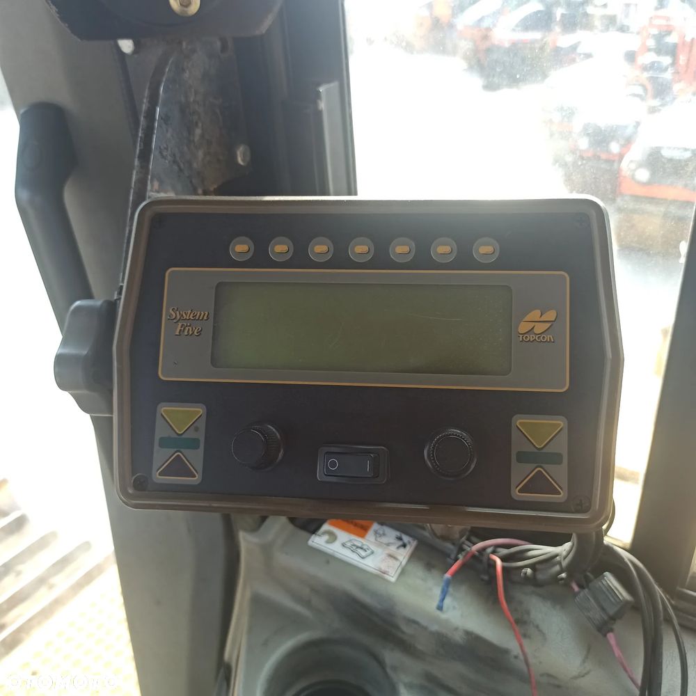 Caterpillar D6R XL - 24