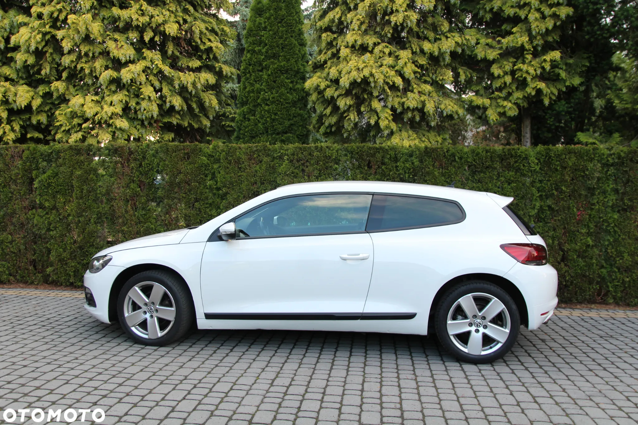 Volkswagen Scirocco 2.0 TDI Blue Motion Technologie - 11