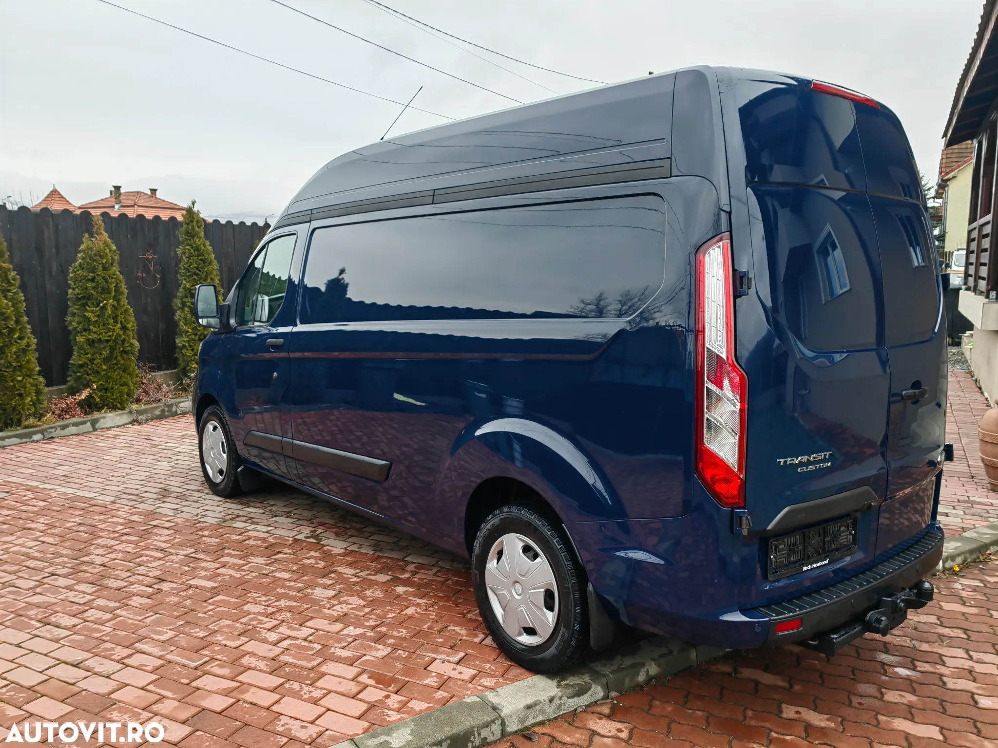 Ford Transit Custom - 11
