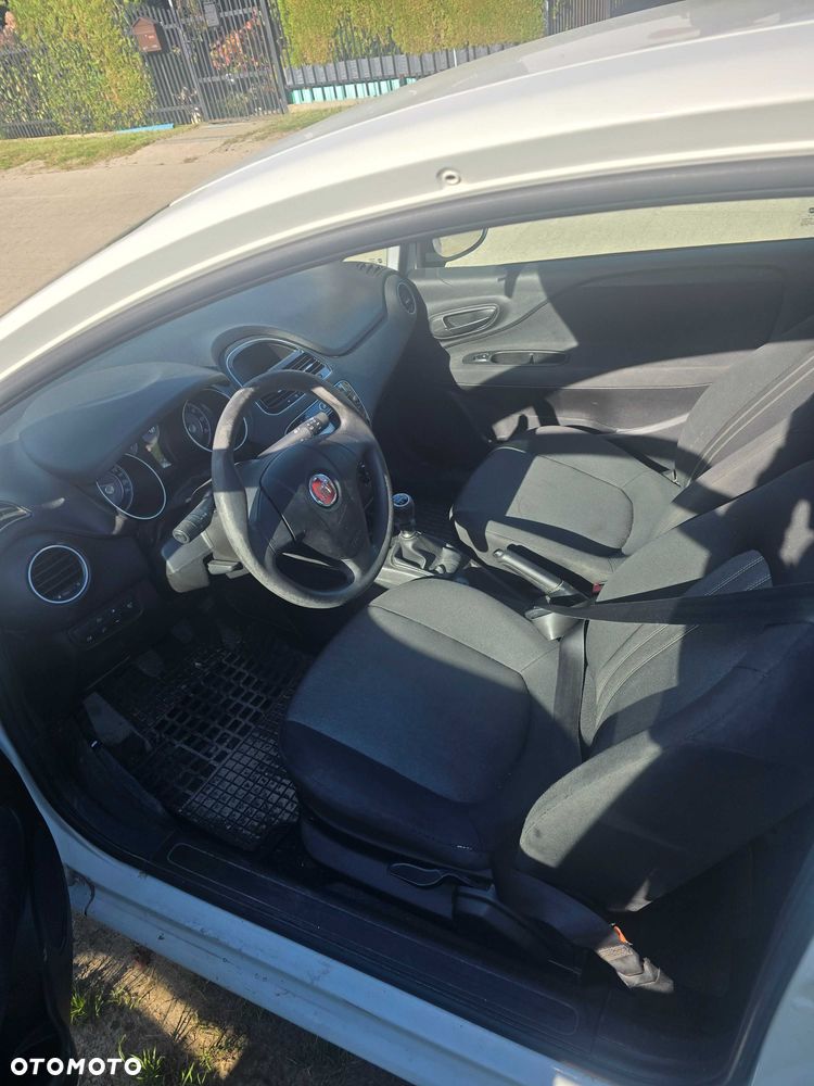 Fiat Punto - 5