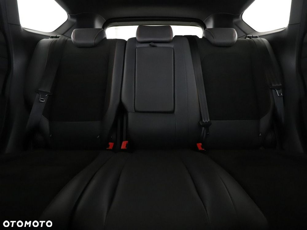 Ford Kuga 1.5 EcoBoost 2x4 ST-Line - 19