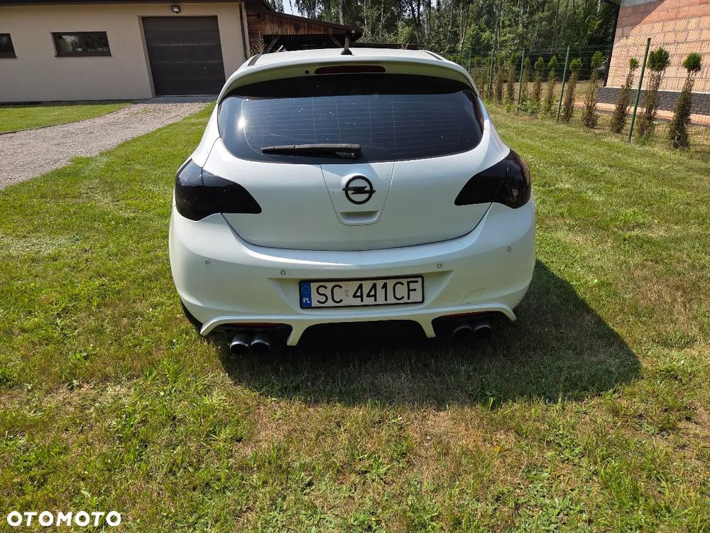 Opel Astra 1.6 Turbo Edition - 6