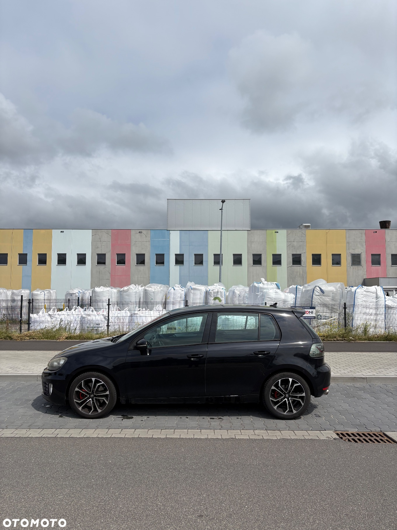 Volkswagen Golf - 10