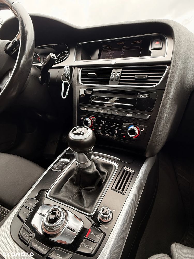 Audi A4 Avant 2.0 TDI clean diesel Quattro - 30