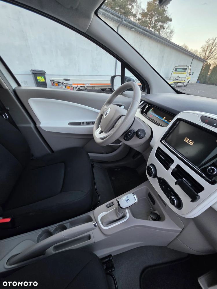 Renault Zoe - 20