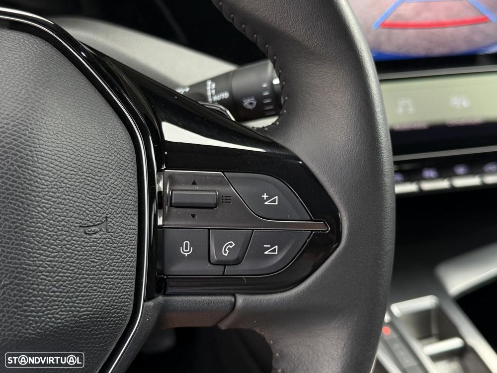 Peugeot 308 1.2 PureTech Allure EAT8 - 29
