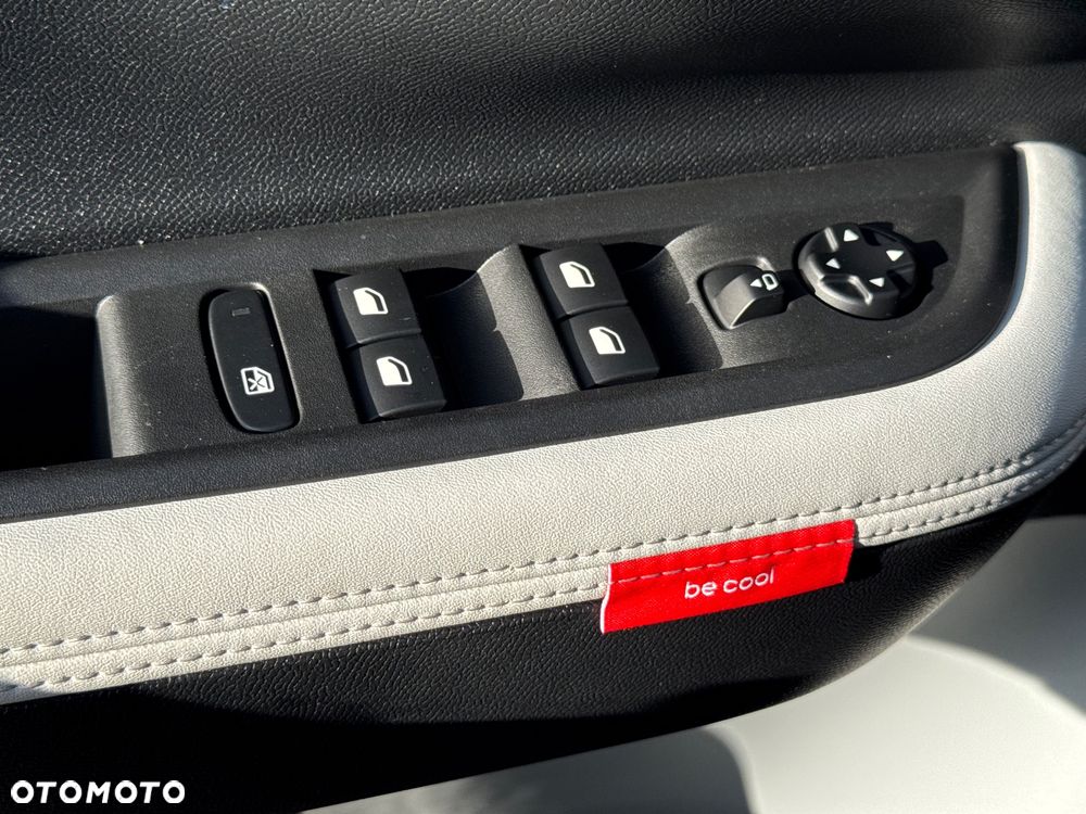 Citroën C3 1.2 mHEV Max - 14