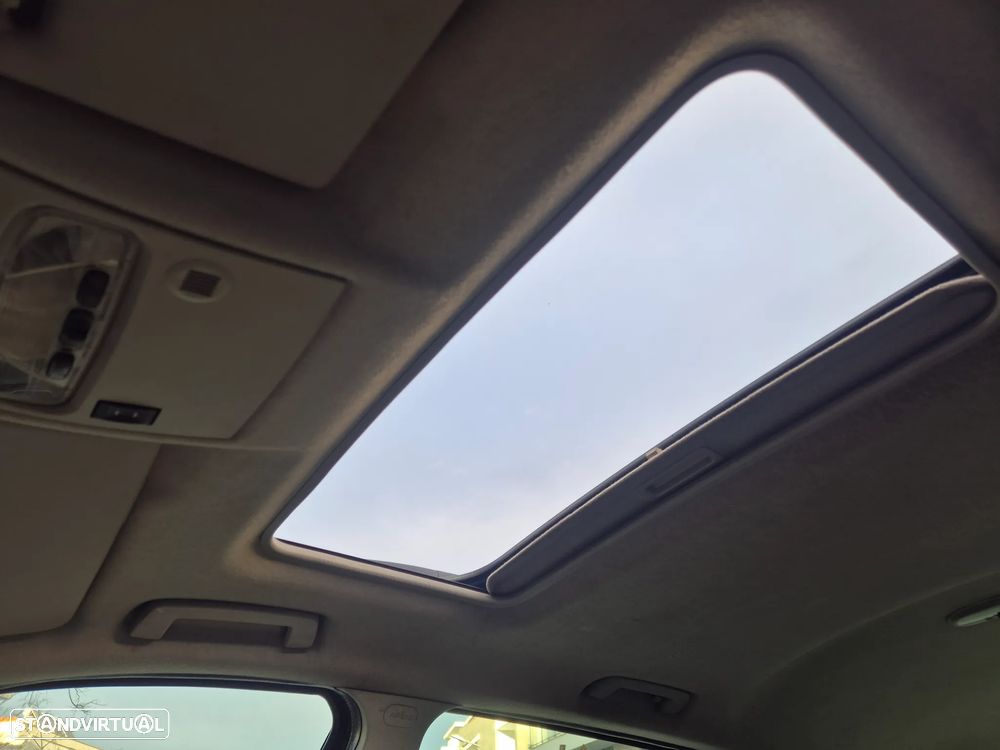 Ford Mondeo SW 2.0 TDCi Sport Dura. - 23