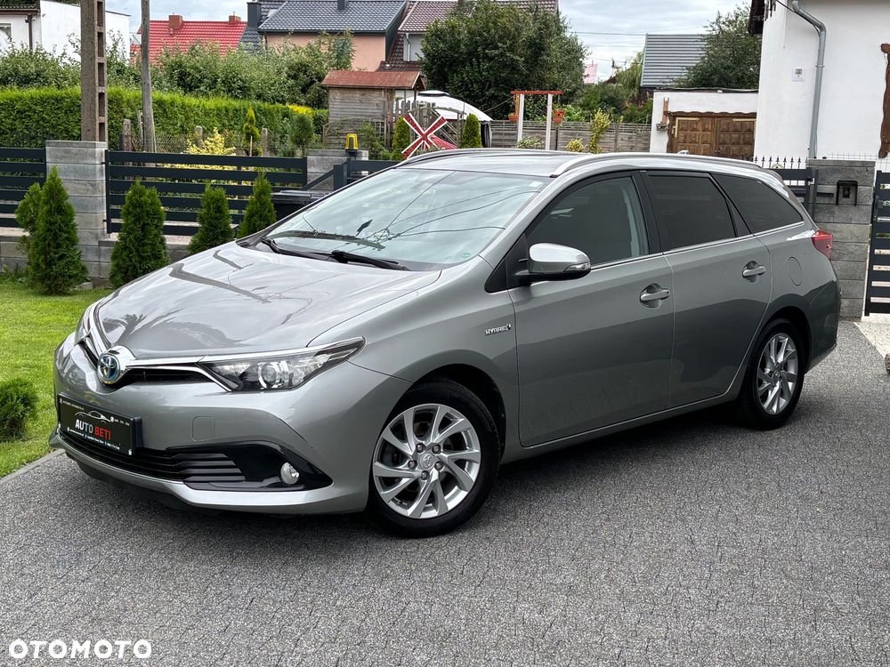 Toyota Auris 1.8 HSD Prestige NAVI - 14
