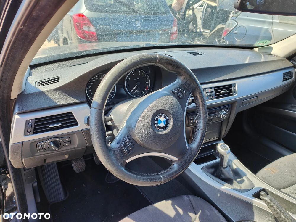 BMW 3 E91 07r DESKA ROZDZIELCZA AIRBAG PASY - 1