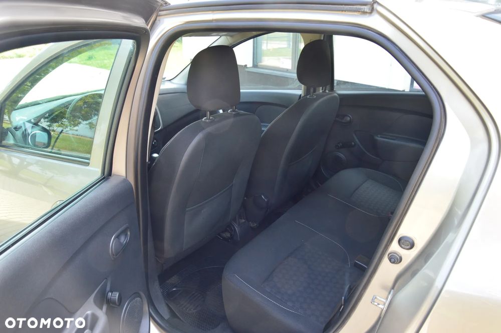 Dacia Logan - 22