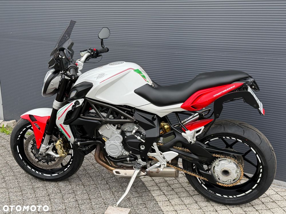 MV AGUSTA Brutale - 25