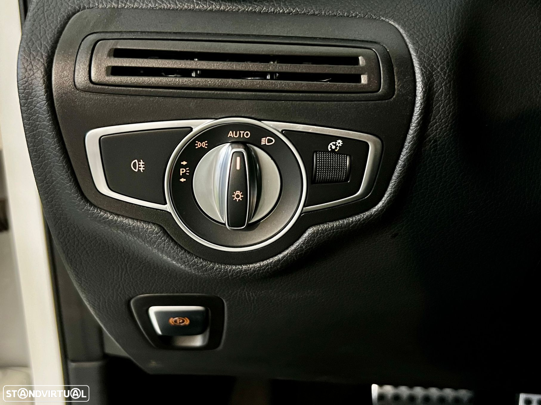 Mercedes-Benz GLC 300 de Coupé 4Matic - 34