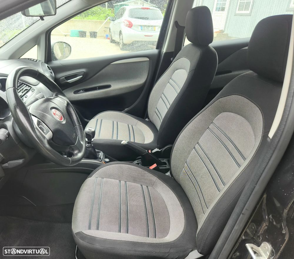 Fiat Punto Evo 1.4 Dynamic Style - 12