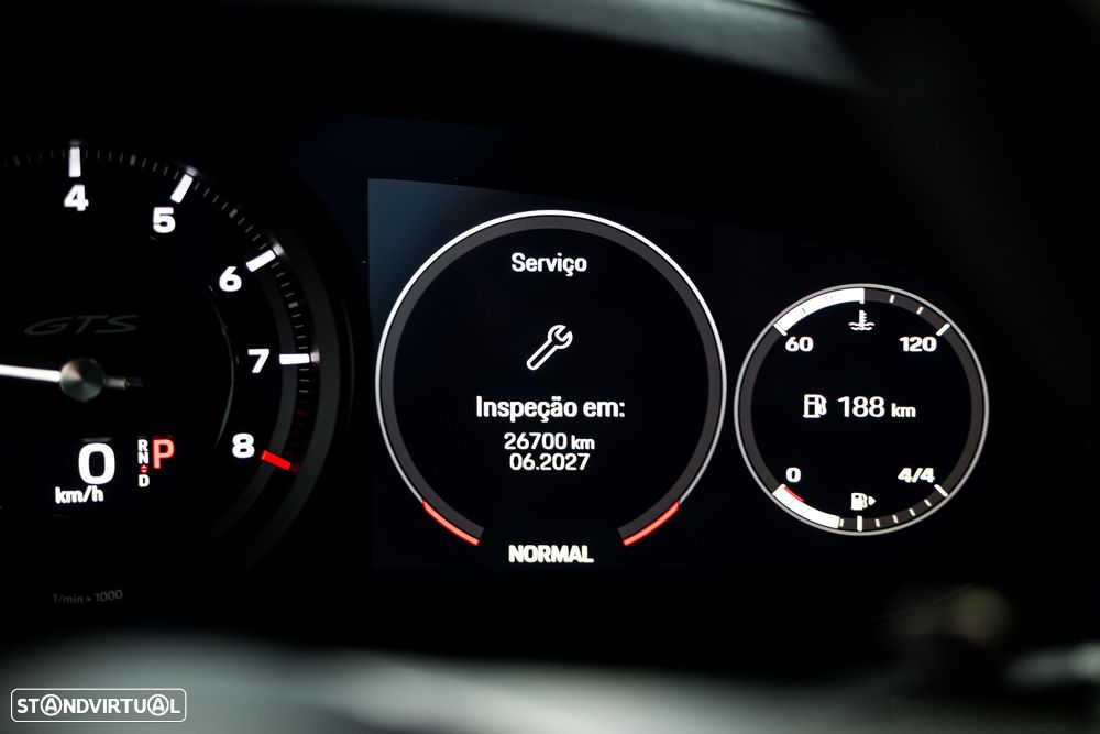 Porsche 911 (992) Targa 4 GTS PDK - 32