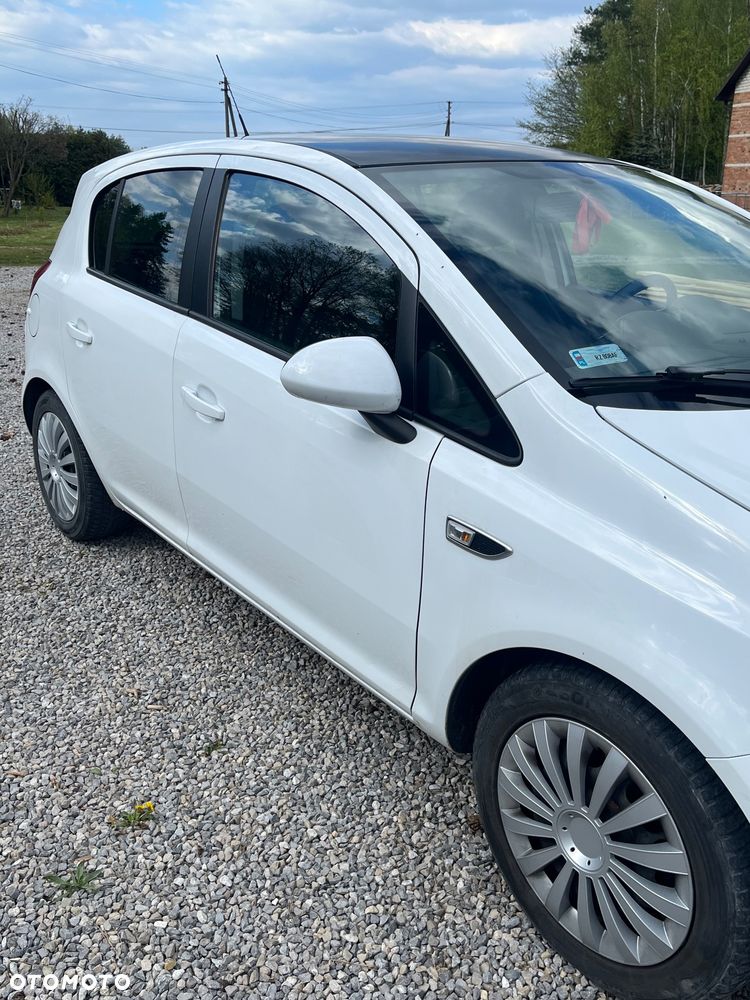 Opel Corsa 1.4 16V Enjoy - 2
