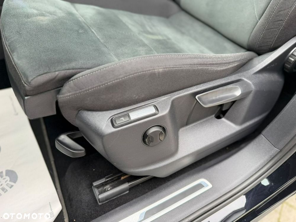 Volkswagen Tiguan Allspace - 33