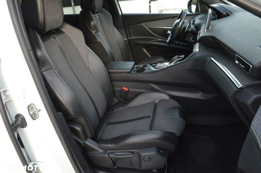 Peugeot 3008 - 27