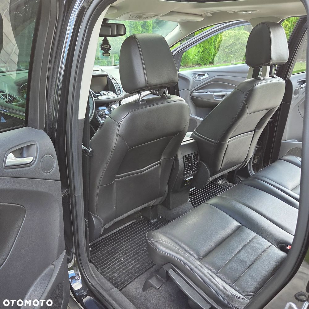 Ford Kuga - 11
