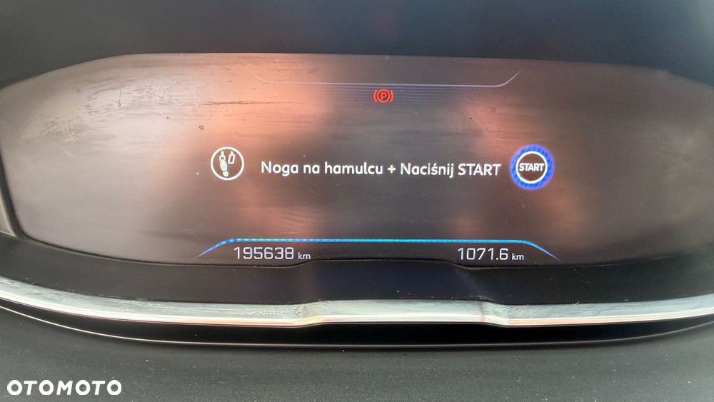 Peugeot 3008 1.6 PureTech GPF Allure S&S EAT8 - 10