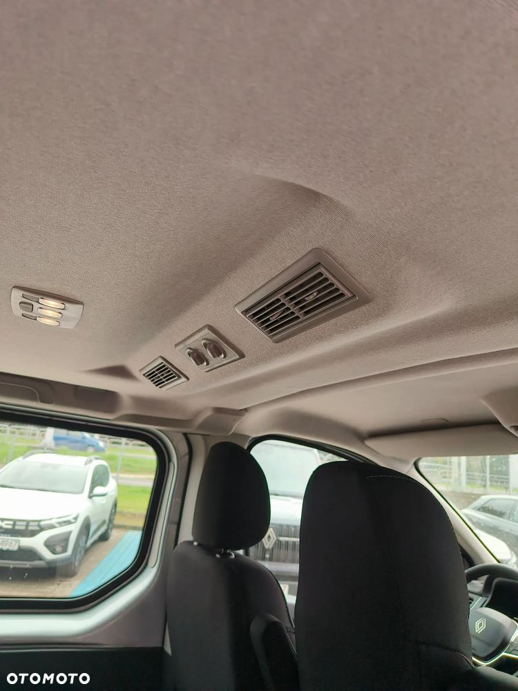 Renault Trafic - 18