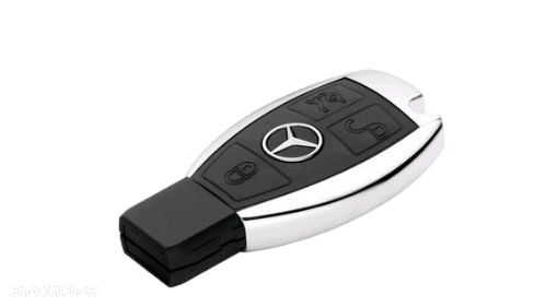 MERCEDES Pendrive USB 2.0 ksztalt kluczykow 4gb OE - 1