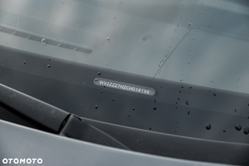 Volkswagen Multivan - 34