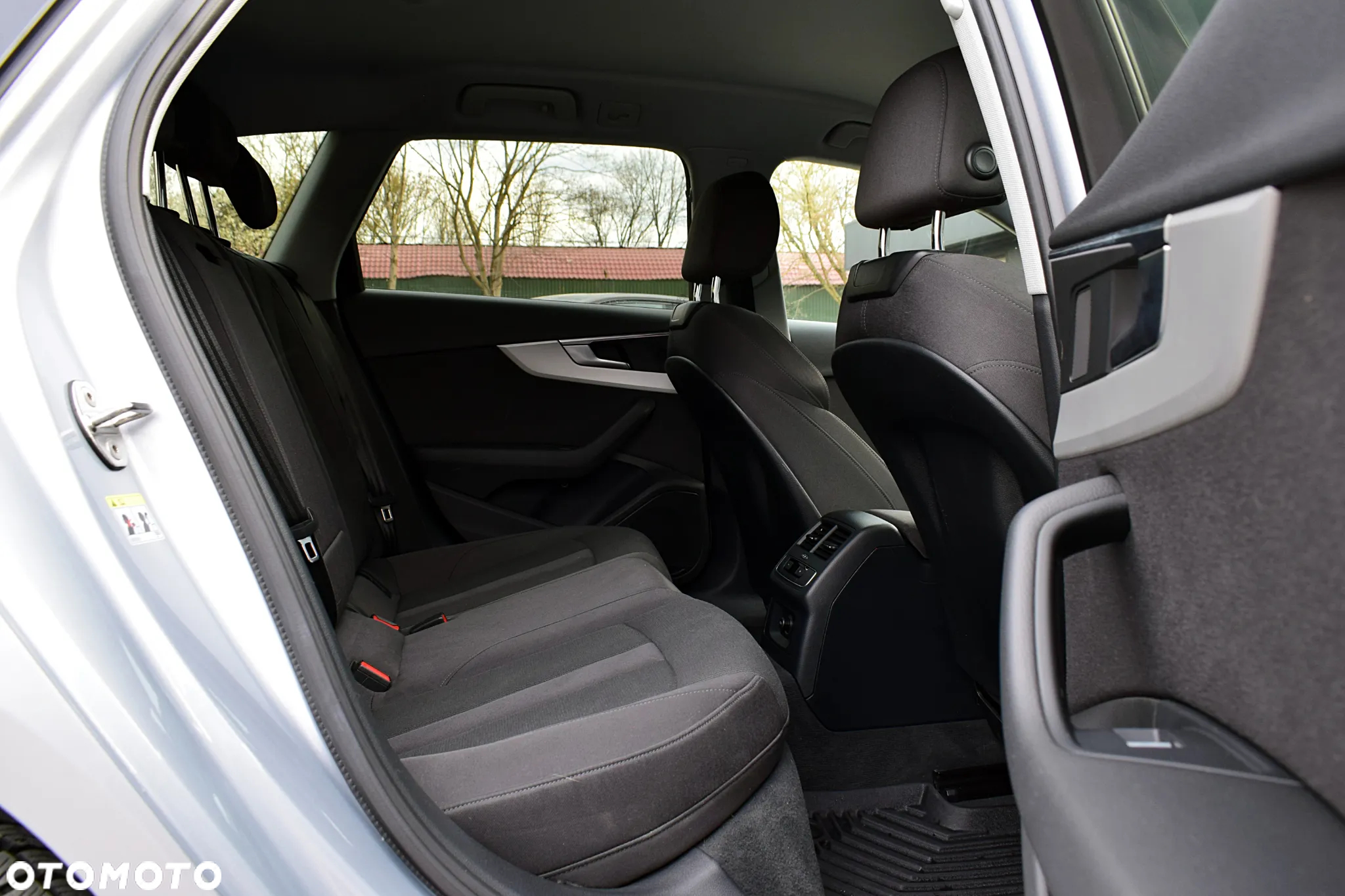 Audi A4 35 TDI S tronic - 7