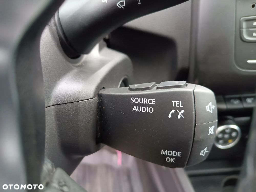 Dacia Duster 1.3 TCe Comfort - 36