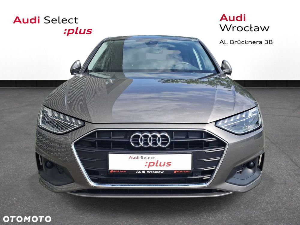 Audi A4 Limousine - 9
