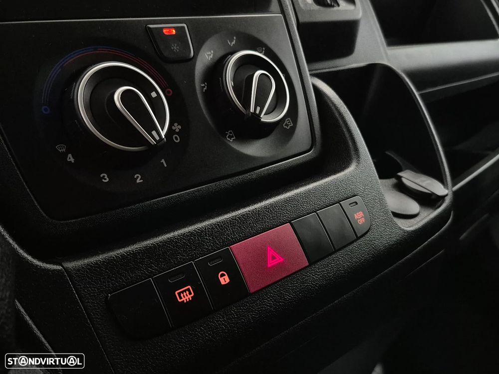 Peugeot Boxer 2.2HDI L1H1 - 90.000KM | GARANTIA | NACIONAL - 14