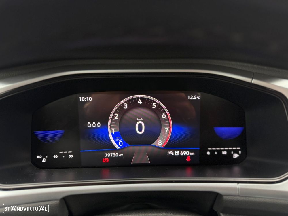 VW T-Roc 1.0 TSI Life - 17