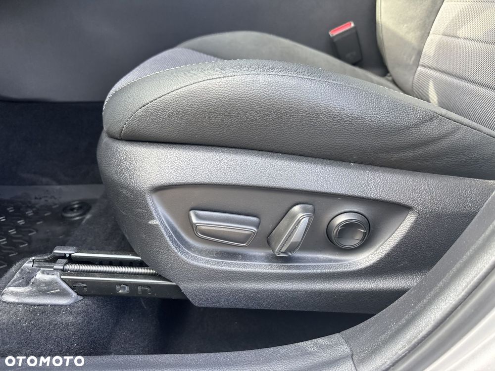 Toyota C-HR 1.8 Hybrid Executive - 20