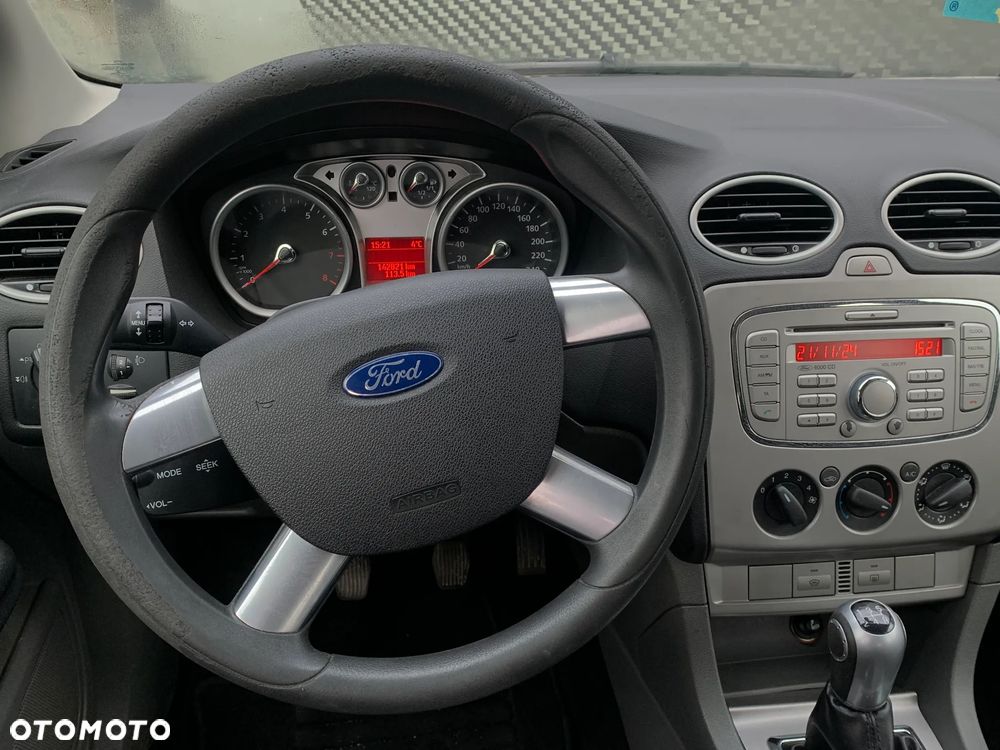 Ford Focus - 11