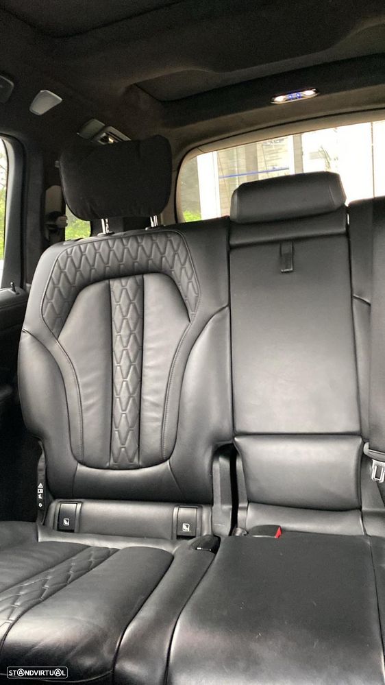 BMW X7 M50d - 7