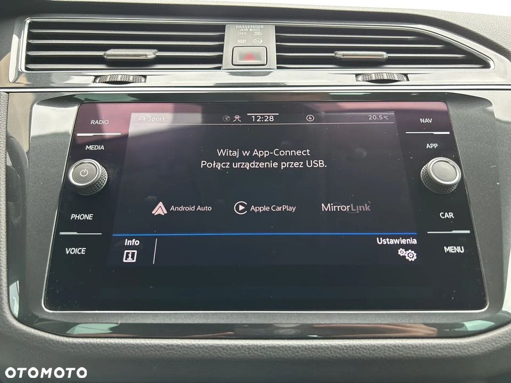 Volkswagen Tiguan 2.0 TSI 4Mot Life DSG - 32