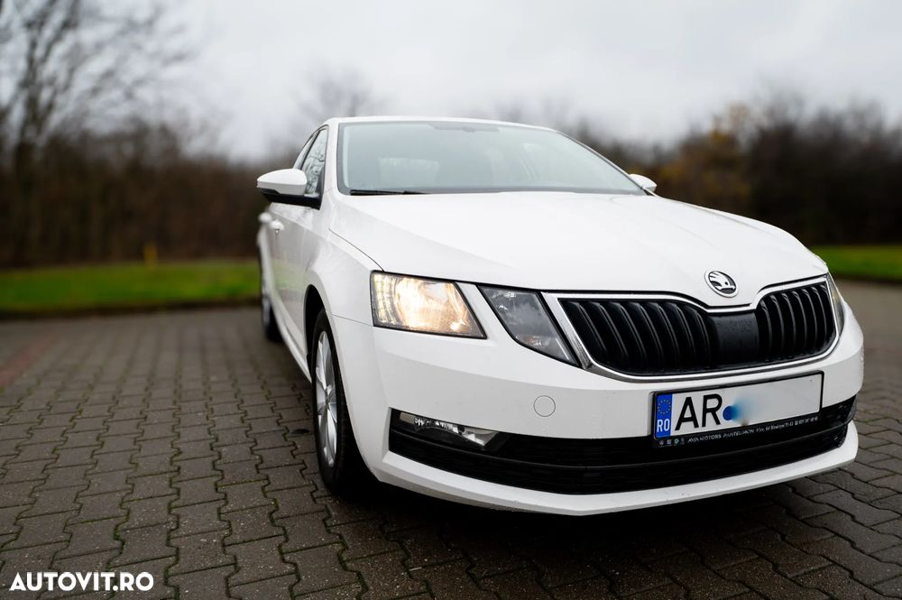 Skoda Octavia - 7