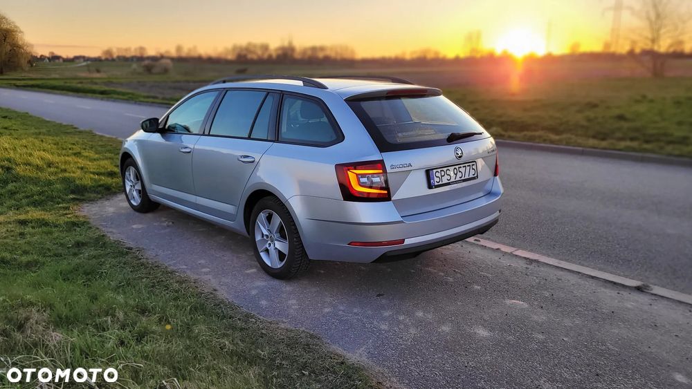 Skoda Octavia 1.6 TDI Ambition - 8