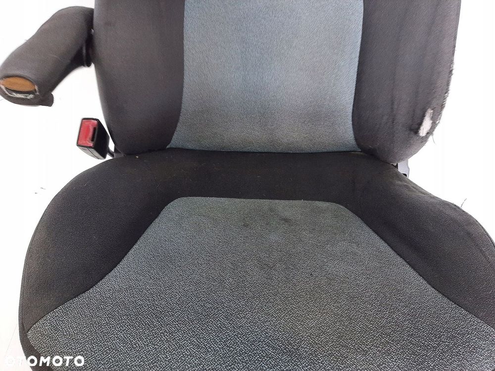 FIAT DOBLO MAXI I LIFT 1.9JTD 06R FOTEL LEWY KIEROWCY - 4