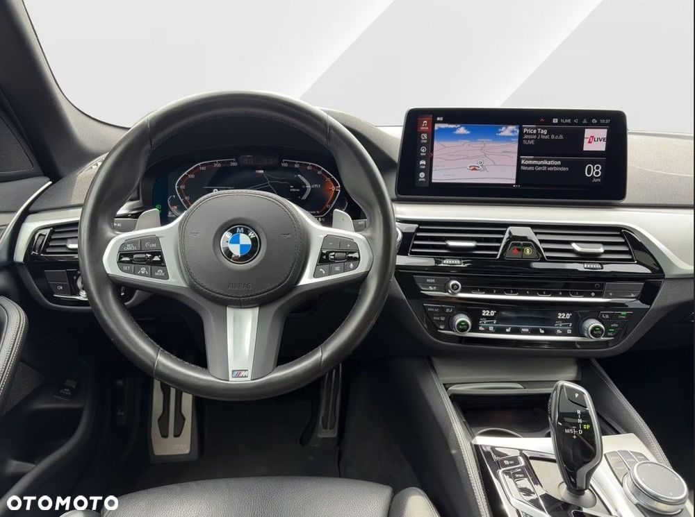 BMW Seria 5 540d xDrive mHEV M Sport sport - 7