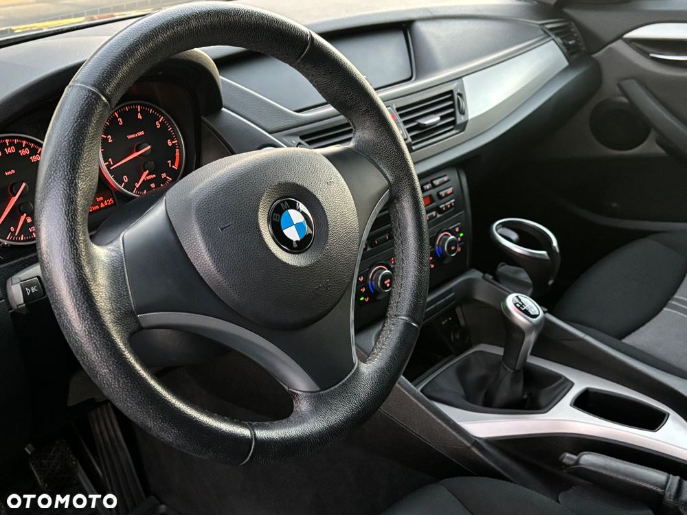 BMW X1 - 10