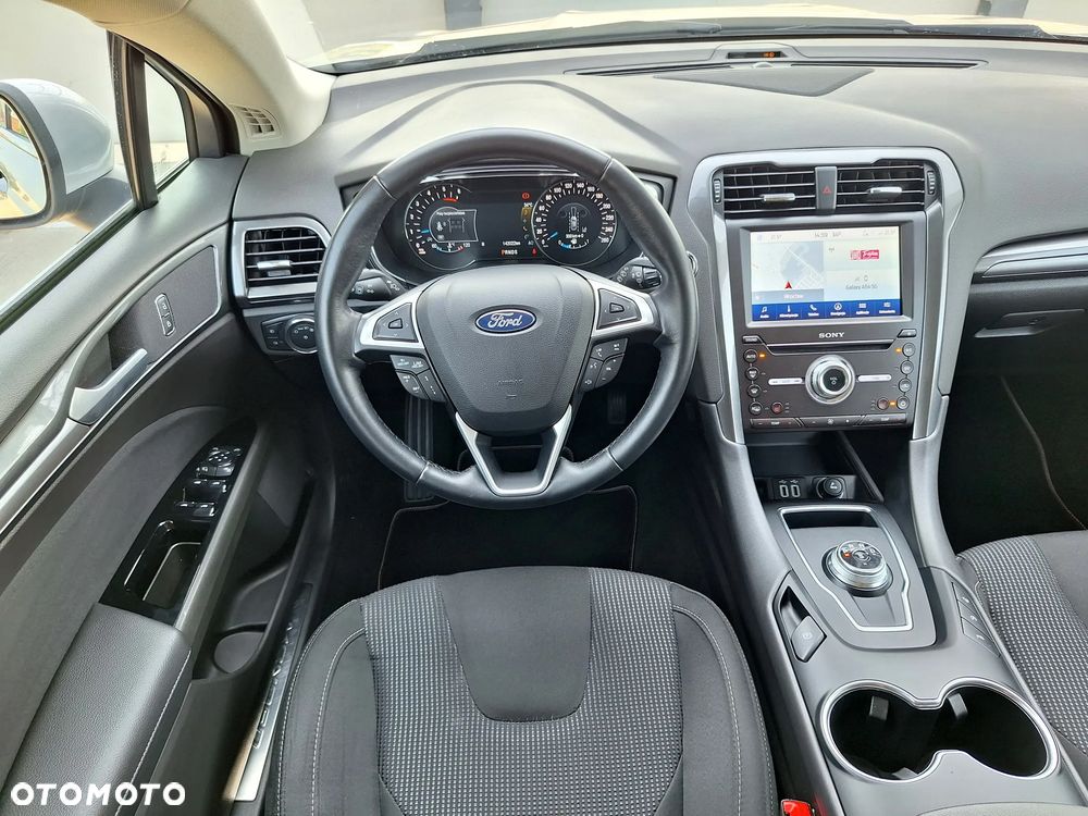 Ford Mondeo 2.0 EcoBlue Titanium - 27
